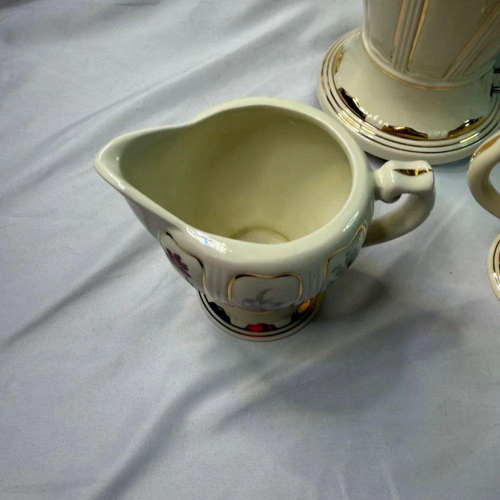 N/A vintage ceramic